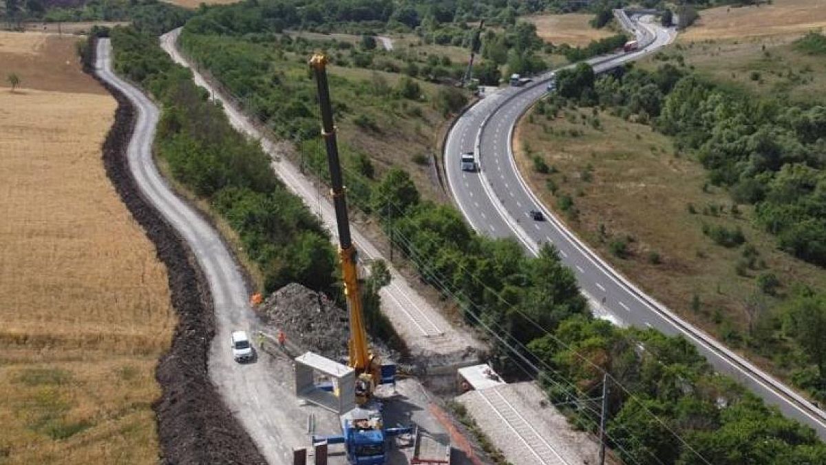 12112025 lavori sulla linea ferroviaria battipaglia potenza metaponto taranto