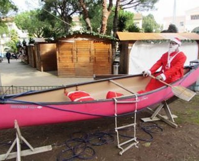 12122014 babbo natale in barca ad agropoli 12122014 babbo natale in barca ad agropoli