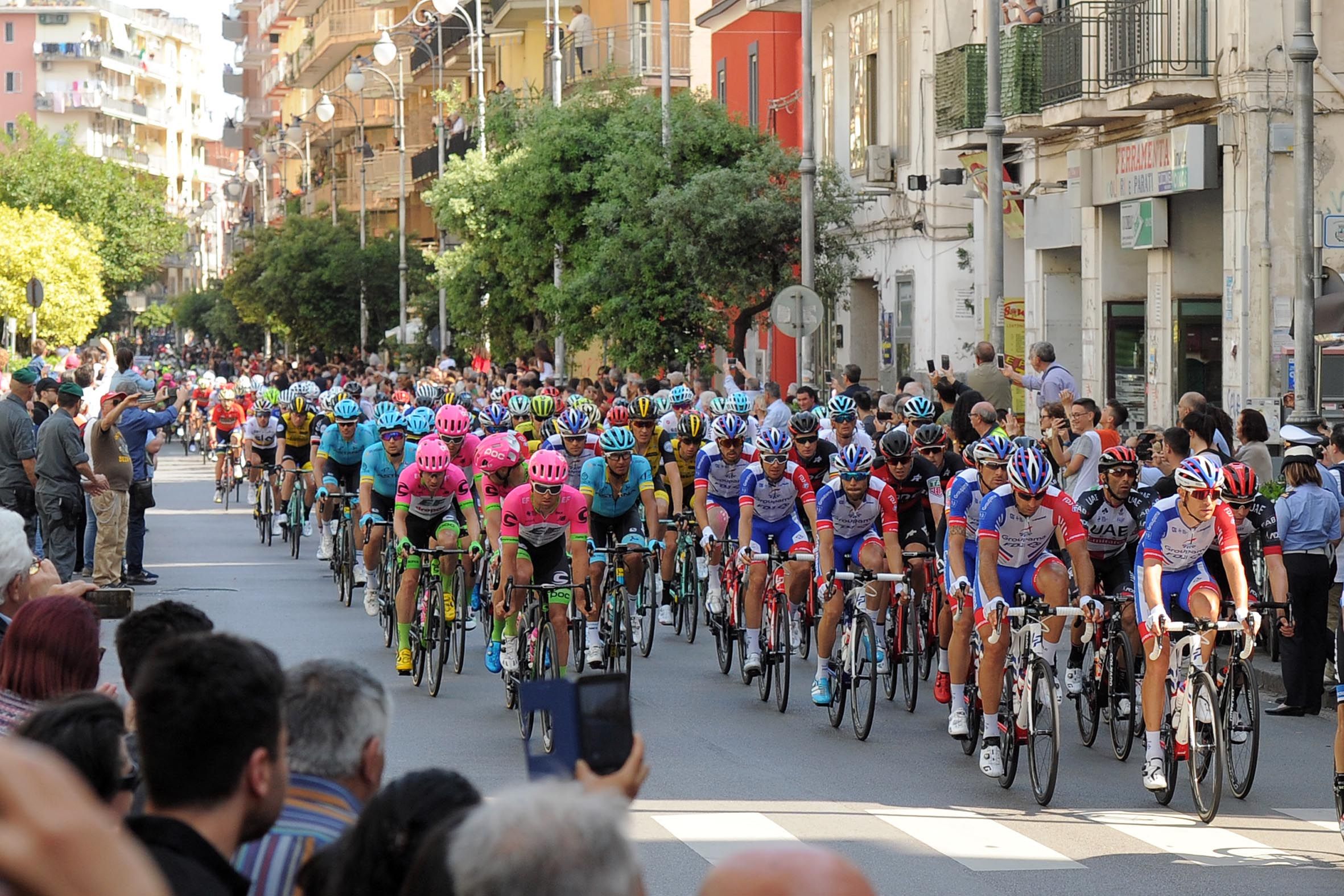 giro d italia salerno 2018