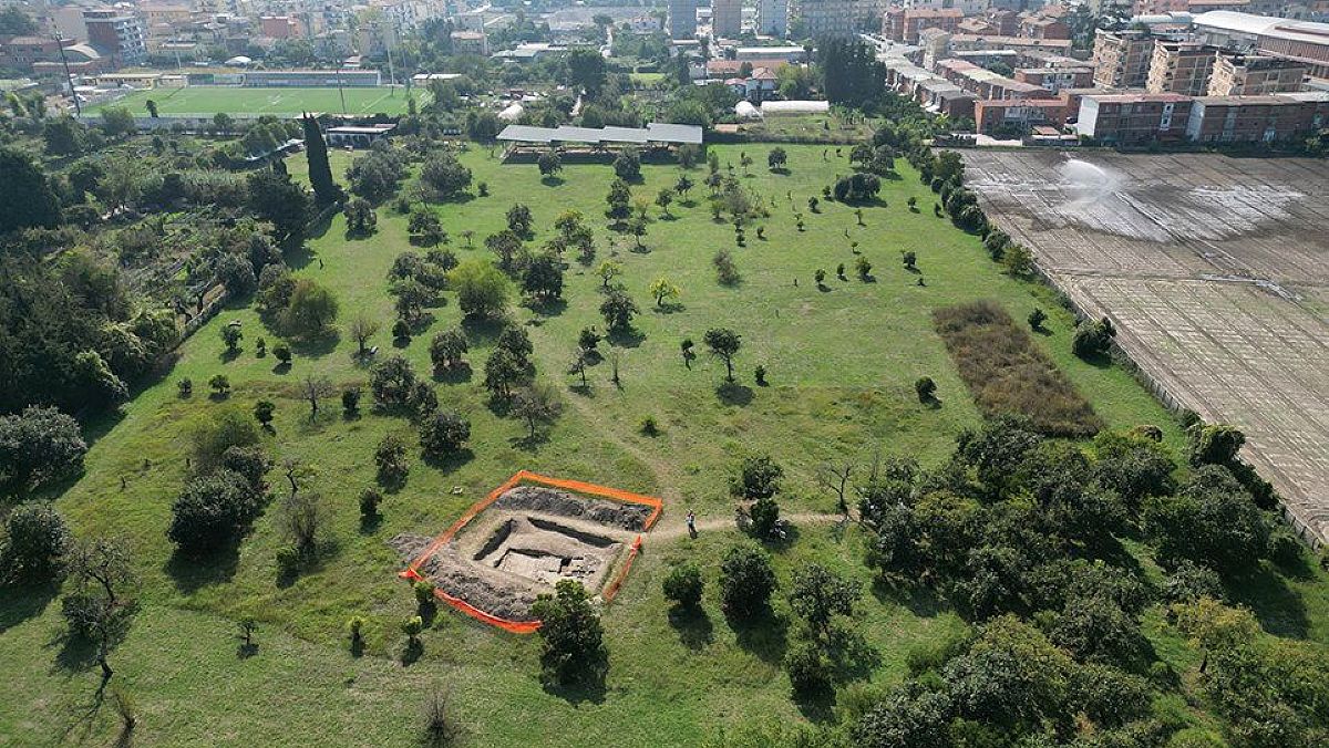 13062024 foto scavo parco archeologico di pontecagnano 1