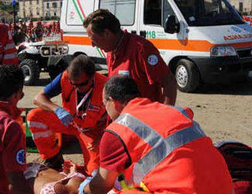 13072015 soccorsi in spiaggia
