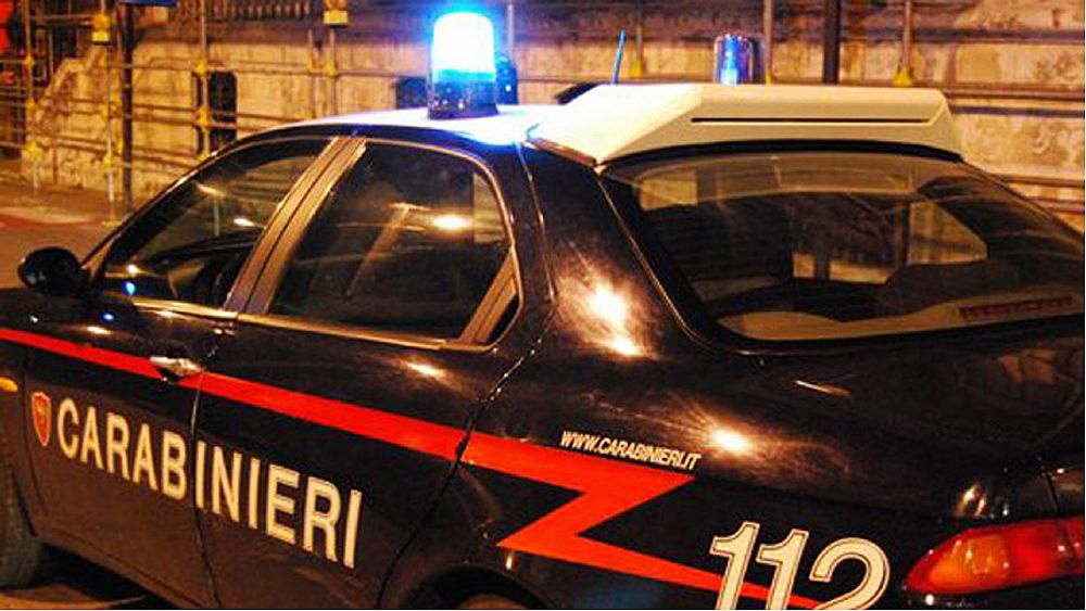 13102016 carabinieri notte