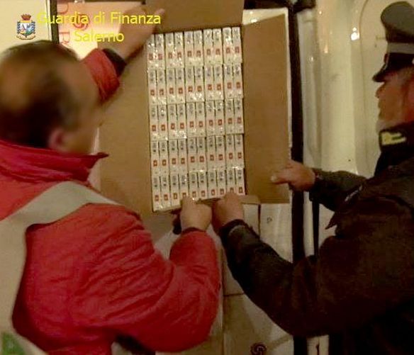 13112019 sequestro sigarette