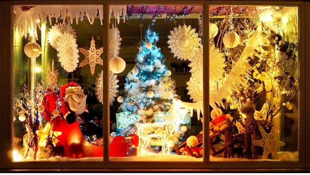 13112019 vetrina natale