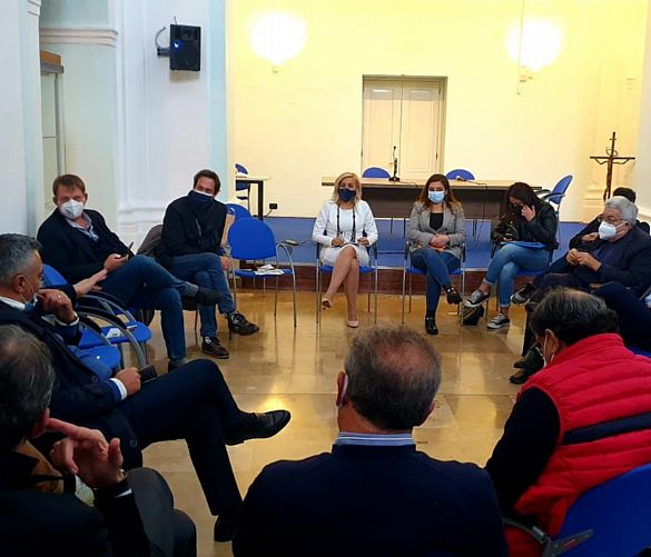 13112021 cammarano incontro sindaci vallo diano