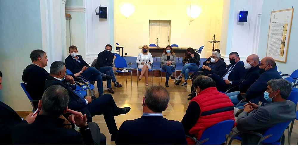 13112021 cammarano incontro sindaci vallo diano