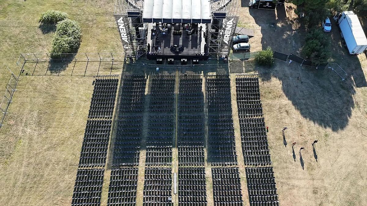 13112025 arena in villa castellabate