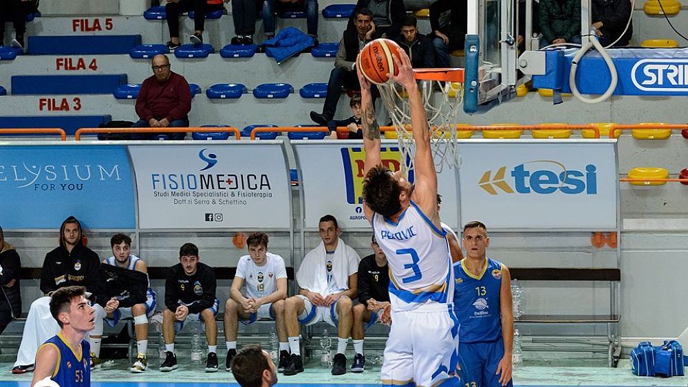 13122019 Pekovic va a canestro