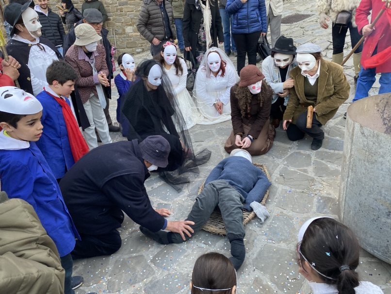 scena carnevale cilento