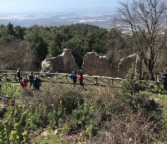 14032022 veduta dai monti picentini