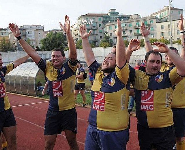 14042014 arechi rugby vince