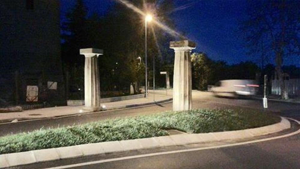 14042016 paestum storiche colonne