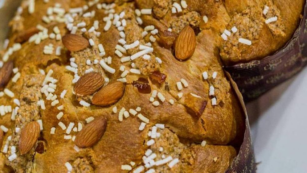 14042022 colomba pasqua cibo