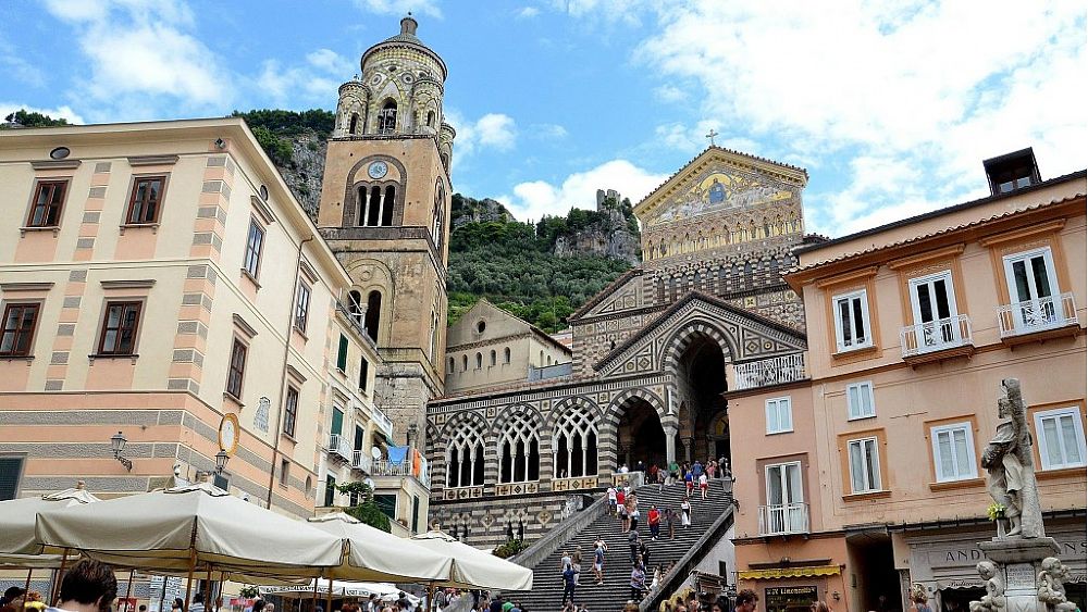 14042022 turismo amalfi in campania