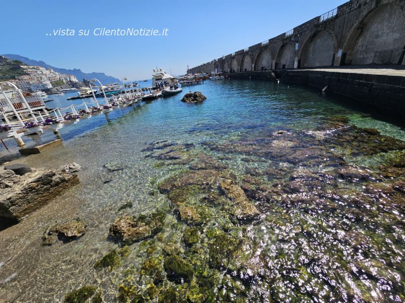 mare limpido di amalfi, foto 2024