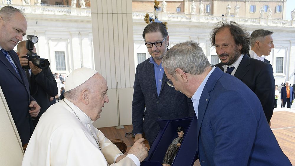 14052022 santo padre  claudio tortora  paolo logli  leonardo de amicis 14052022 santo padre  claudio tortora  paolo logli  leonardo de amicis