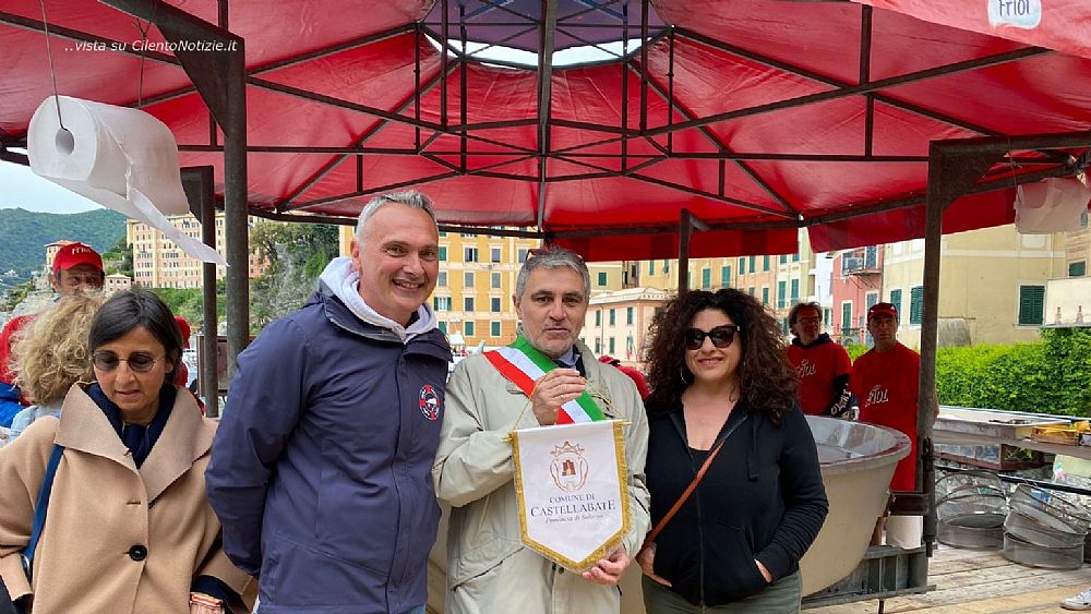 14052023 delegazione cilentana con il sindaco di camogli