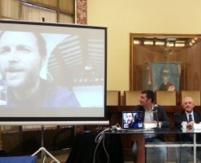 14062013 jovanotti in videoconferenza
