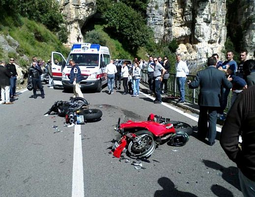 14072014 foto incidente moto 24 marzo