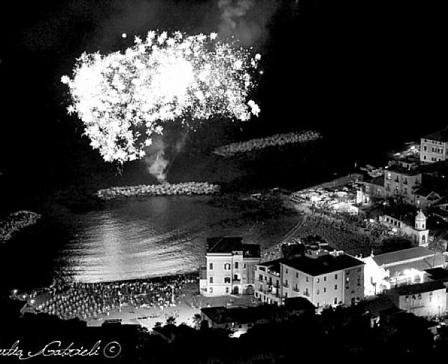 14082013 fuochi d artificio castellabate