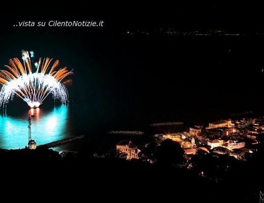 14082014 fuochi mezzanotte castellabate