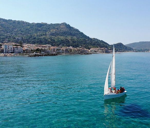 14082019 castellabate a vela