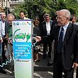 Economia foto - 14092013 colonnina ricarica auto elettriche salerno