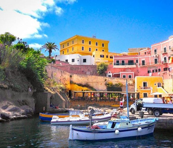 Emilio-La-Greca-Romano foto - 14092021 ventotene 1024x576