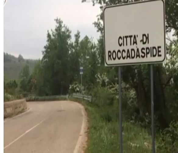 14112018 strada roccadaspide trentinara