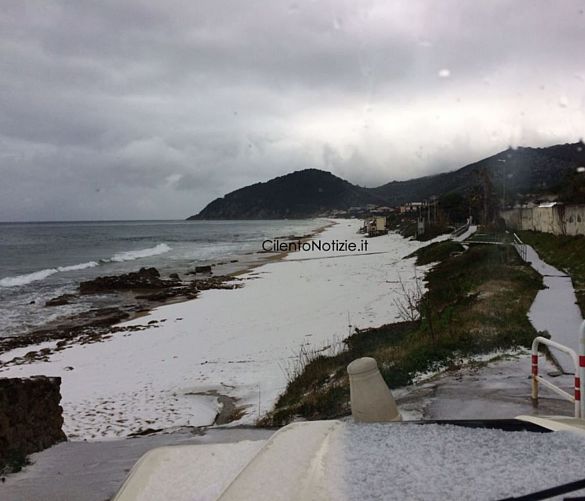 15012017 neve castellabate mare