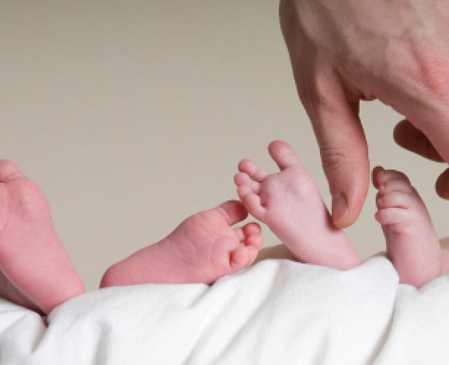 15022014 piedini bimbi