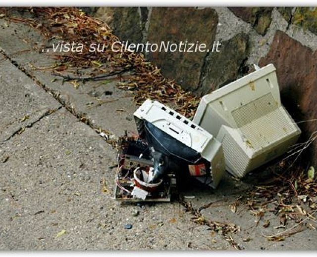 15032014 rifiuti raee