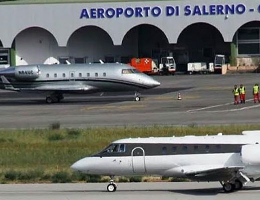 15042015 Aeroporto di Salerno aerei