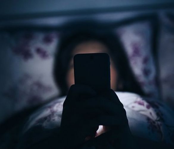 15042017 smartphone letto