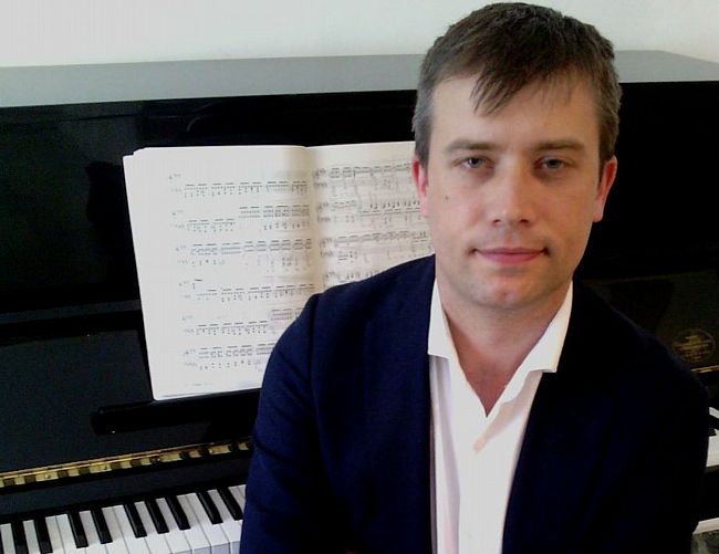 15052017 Zuchtriegel al pianoforte