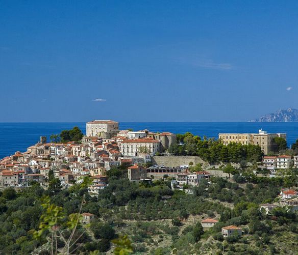 15052019 Castellabate e capri in lontananza