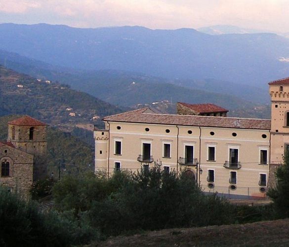 Giuseppe-Conte foto - 15092016 valle cilento