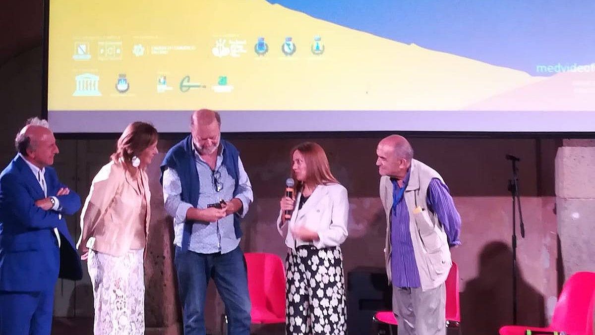 15092025 med fest 28 15092025 med fest 28