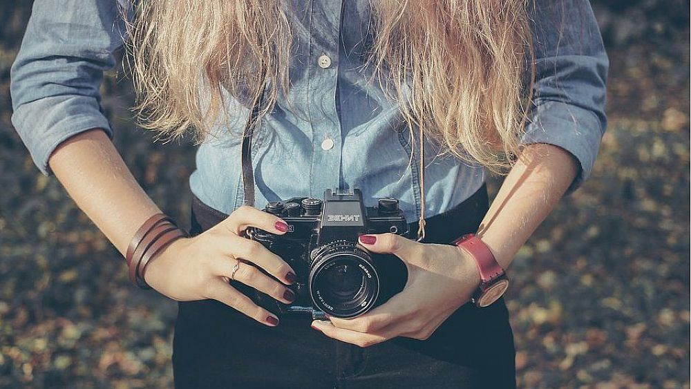 15102020 donna fotografo