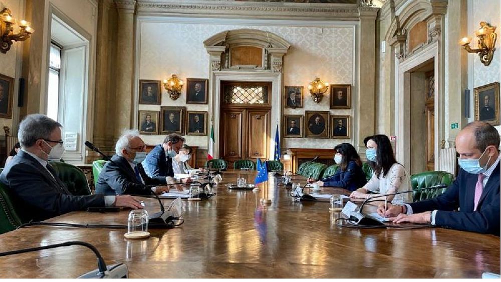 15112021 incontro ministro bianchi e commissaria europea gabriel 800x445 15112021 incontro ministro bianchi e commissaria europea gabriel 800x445