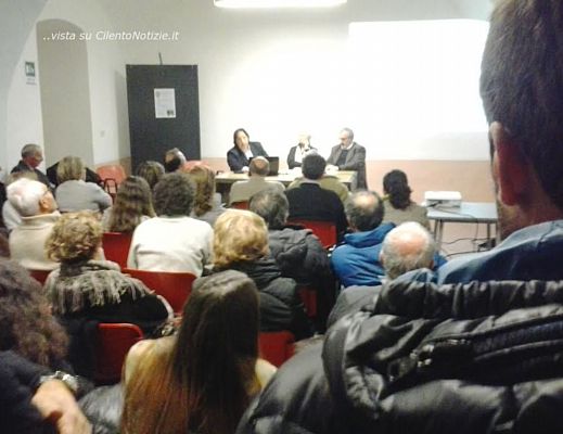 Giovanni-Mautone foto - 15122014 convegno ascea
