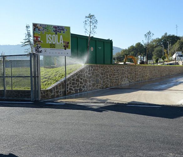 15122016 isola ecologica castellabate