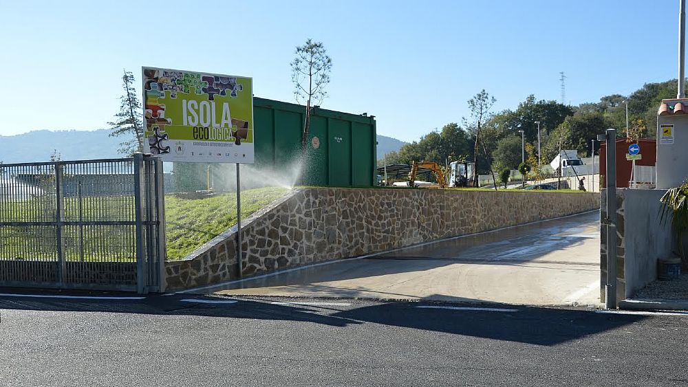 15122016 isola ecologica castellabate