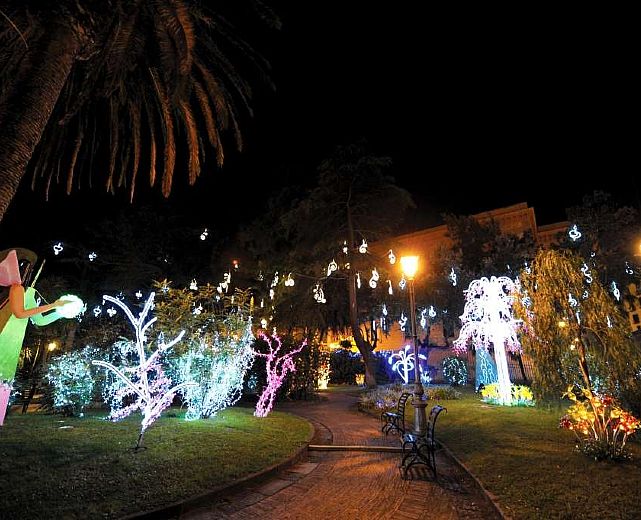 16012015 luci d artista salerno villa comunale