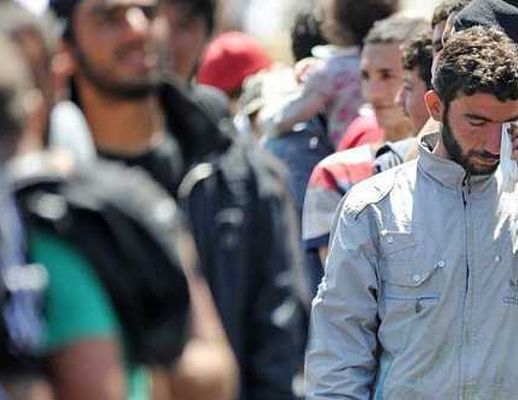 16022015 sbarchi migranti