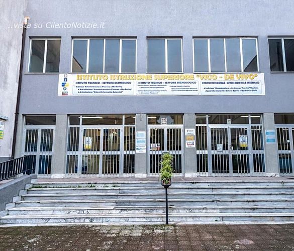 Emilio-La-Greca-Romano foto - 16022022 foto vico de vivo