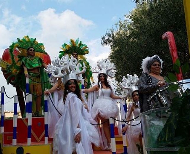 16032015 carnevale del cilento carro 16032015 carnevale del cilento carro