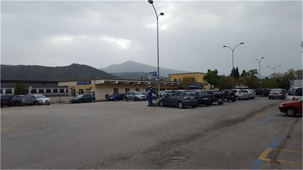16052017 foto parcheggio stazione  16052017 foto parcheggio stazione