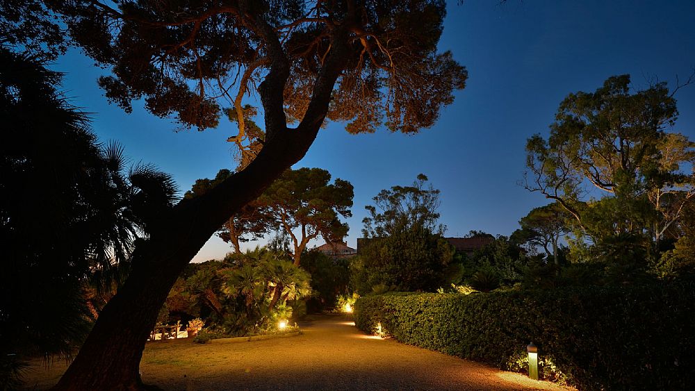 16052023 palazzo belmonte di notte