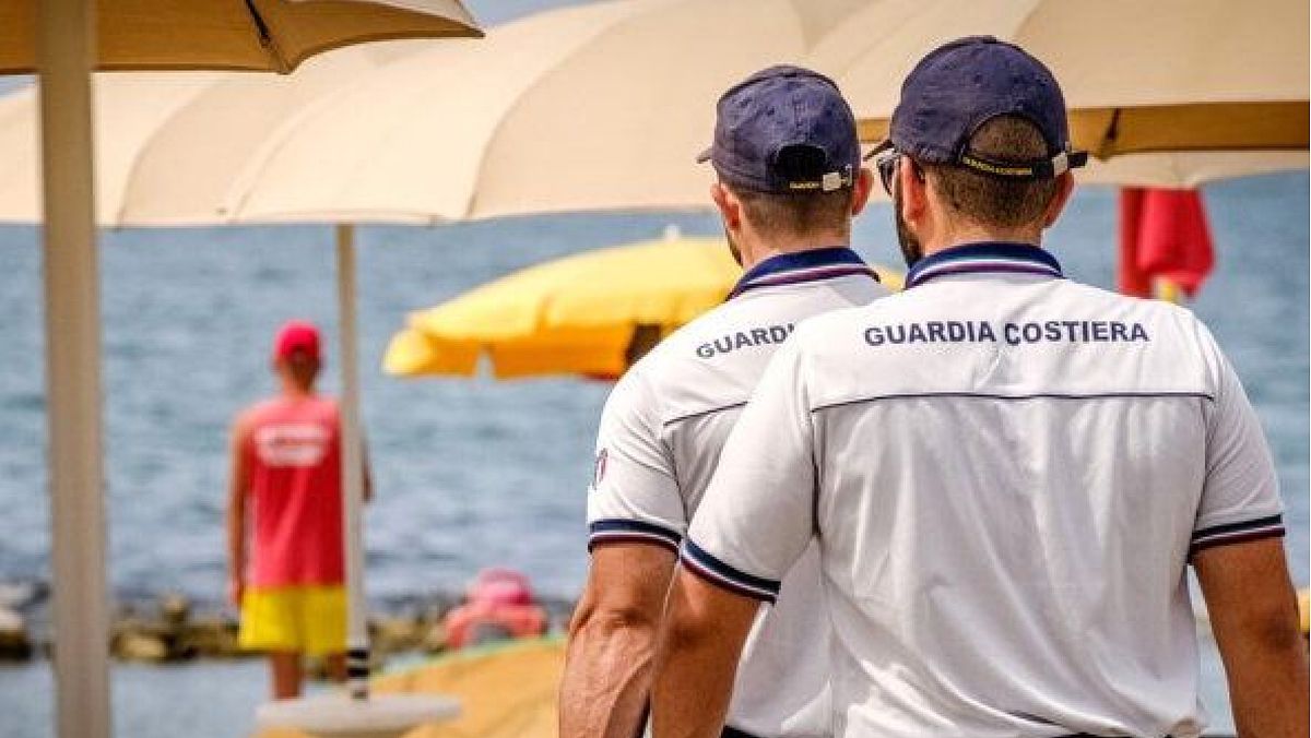 16052025 foto guardia costiera spiaggia 16052025 foto guardia costiera spiaggia